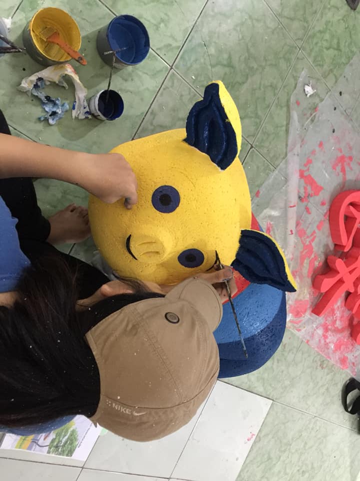 cách trang trí khu vực sảnh tòa nhà dịp tết 2026